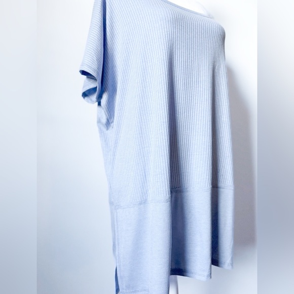 American Eagle Oversized Tee - Picture 4 of 6